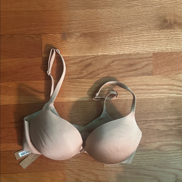 SKIMS Ultimate Push Up Plunge Bra size 32C brand new with tags - Picture 4 of 6